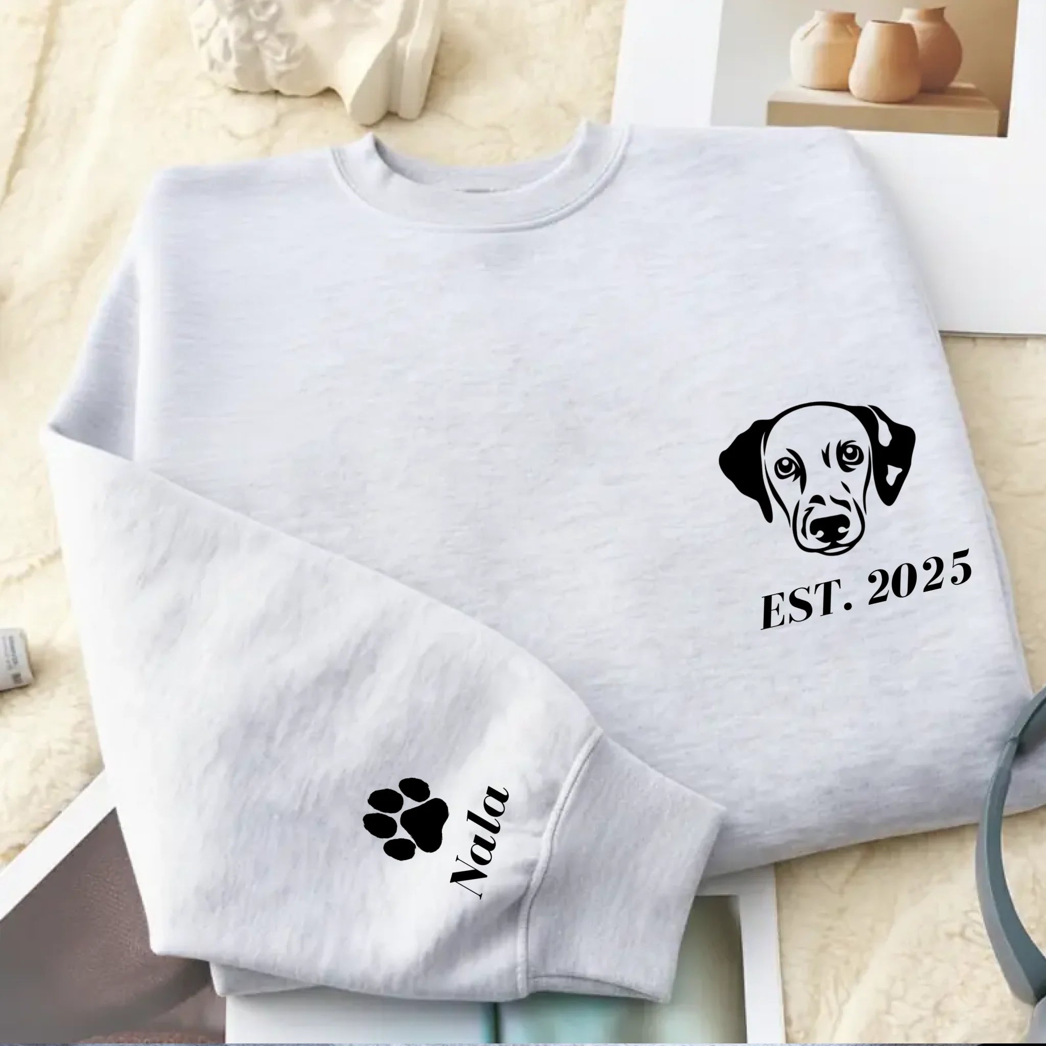  True-Threads - Personalisierter Hunde Hoodie mit Stickerei 